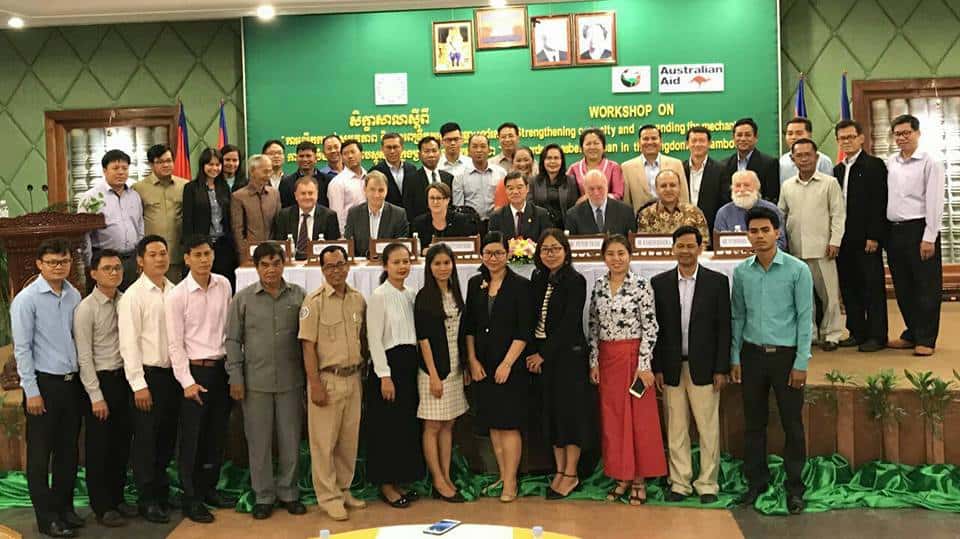 170710_Day 1_Cambodia asbestos workshop on strengthening capacity and expanding mechanisms towards an asbestos ban_all group
